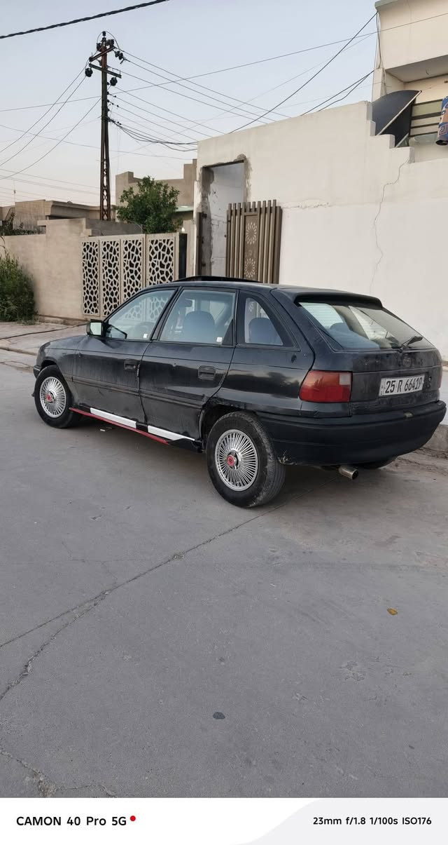 سياره أسترا للبيع أو مراوس موديل 92 مكينه 16 بيها خيط بخار بدون تنقيص أو صرف شرط تخم تاير جديد صدر امامي خلفي جديد كهربائيات كله شغال تبريد تدفئه كير ومحرك شرط شلعه ومعدل يحتاجلها صبغ جماليه لان بي جلوح مال بلاد بيها دفتر بانزين وشرط تحويل السنويه ثاني يوم مكان كركوك السعر 34 وبي مجال للشراي فقط ويرهم مراوس حسب القناعه تواصل ***********
