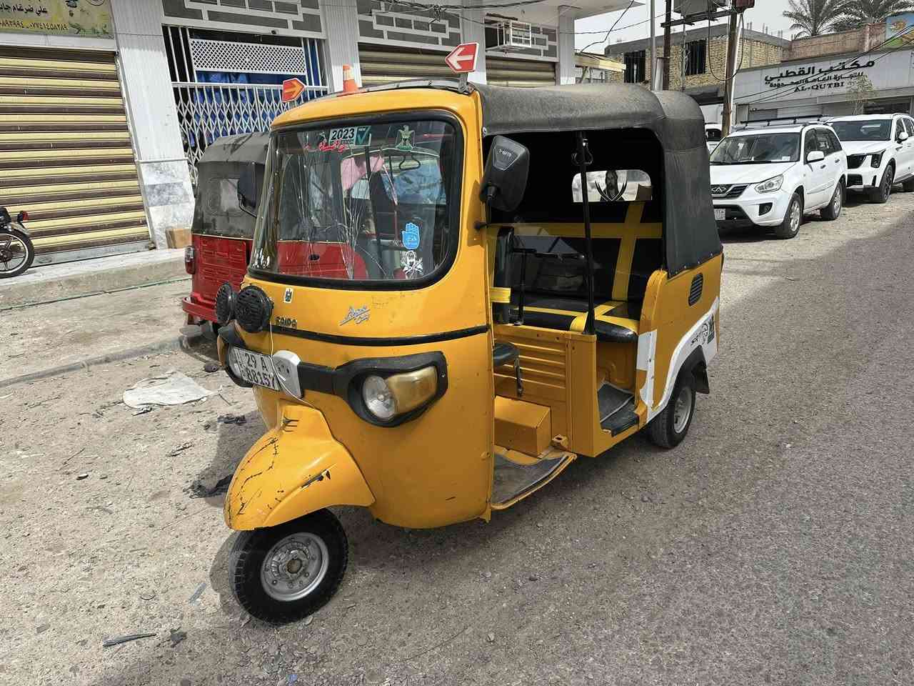 سلام عليكم تكتك 20رقم وسنويه كبل لشارع كلشي ماناقصه بس سايق خير من الله اتصل وبيك خير ودلل ***********
