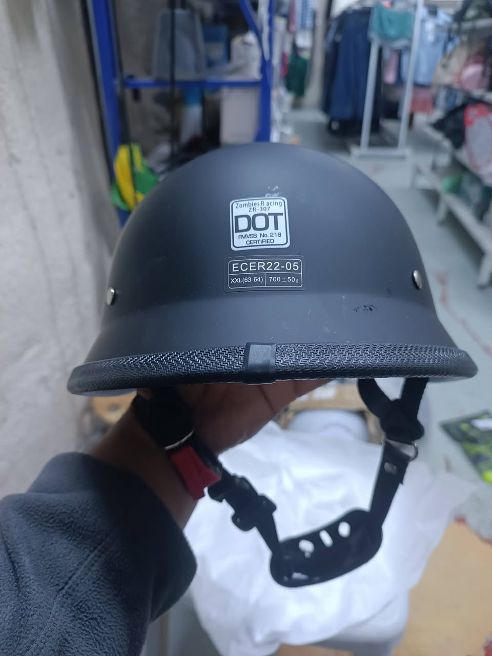 خوذة كلاسيك روعة جماعة الهارلي وينكم 
السعر 50قفل


**إذا كنت صاحب هذا الإعلان وتريد حذفه لأي سبب، رجاءا أرسل رسالة إلى الدعم الفني**