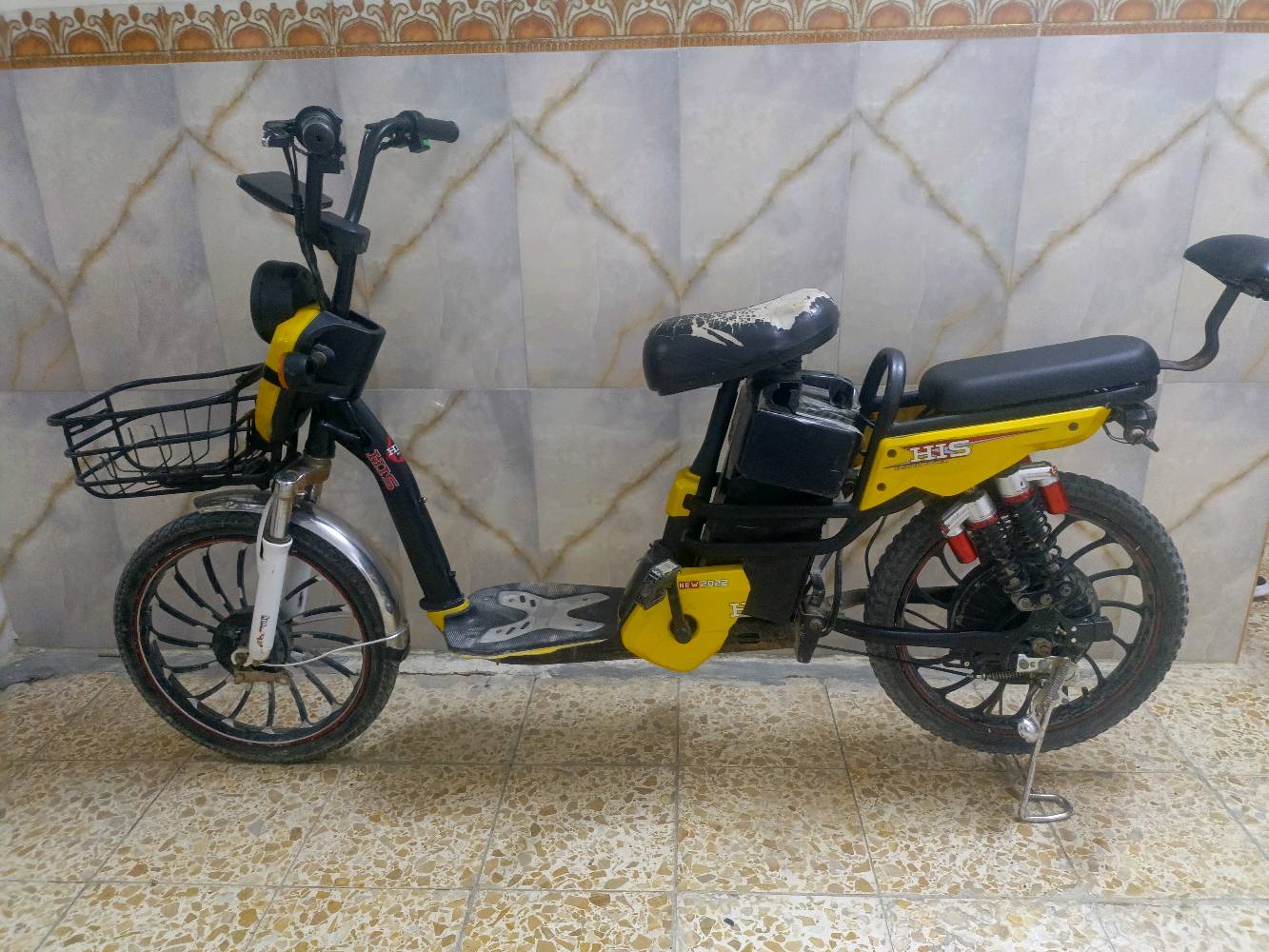 دراجه شحن للبيع شركه HIS بيع كوم حديد عوزه بطاريه وحده فقط المكان نجف واتساب فقط ***********