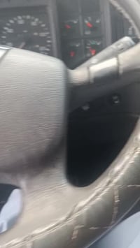 فالفو للبيع موديل 2001 رقم سليمانيه انگليزي جهاز بافنگر 7 طن سيارة كفا...