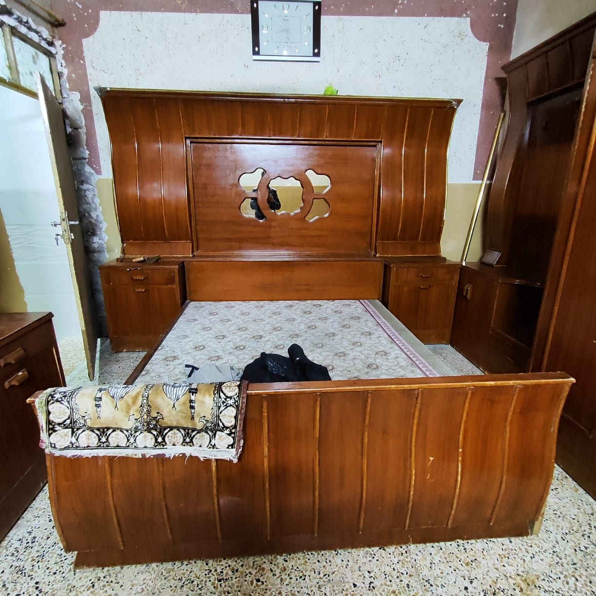 زاويه وتخت وميز تواليت للبيع


**إذا كنت صاحب هذا الإعلان وتريد حذفه لأي سبب، رجاءا أرسل رسالة إلى الدعم الفني**