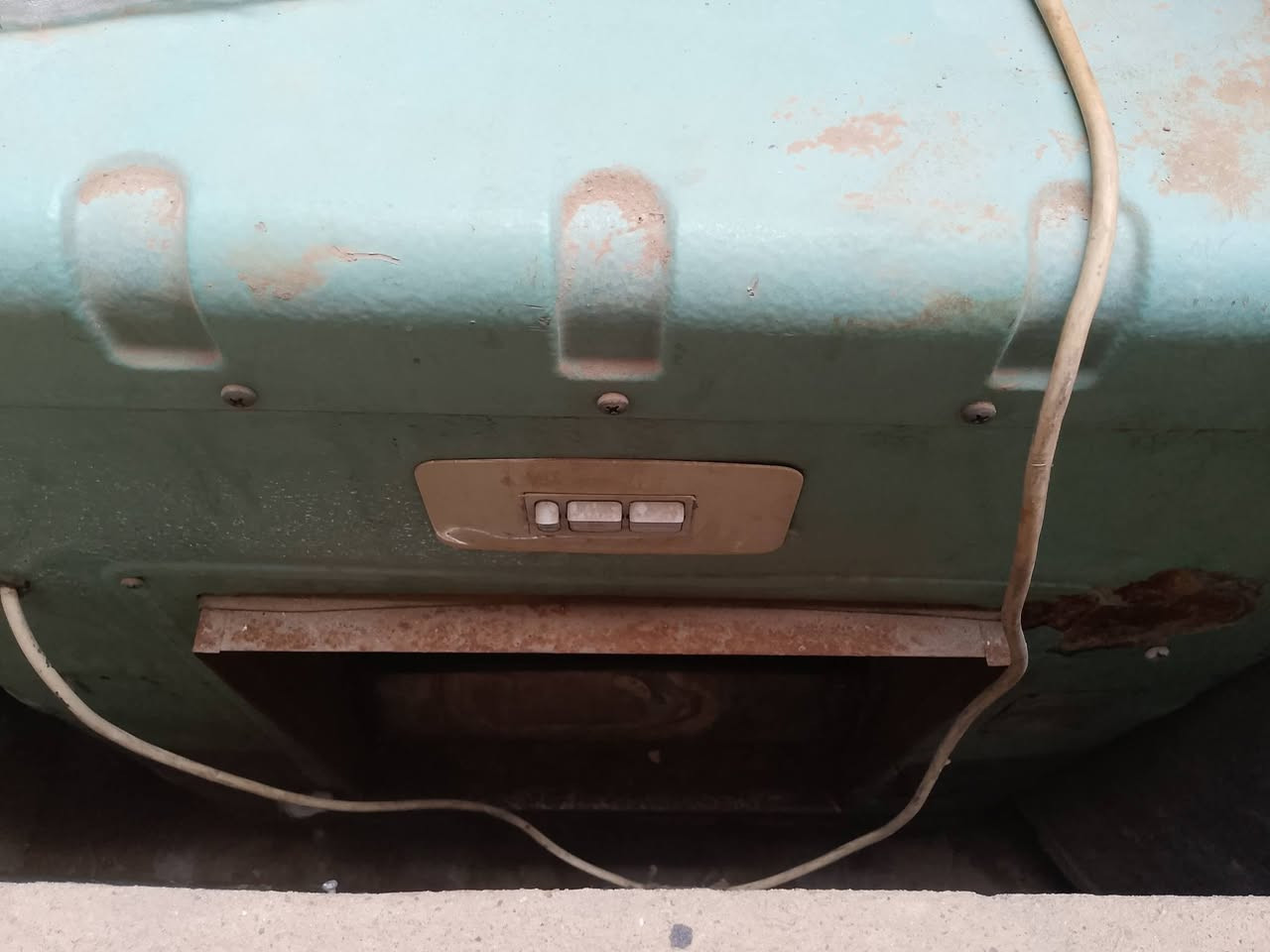 السلام عليكم غراض ممبرده وسنك للبيع مكاني انوار الصدر سعرخاص***********
