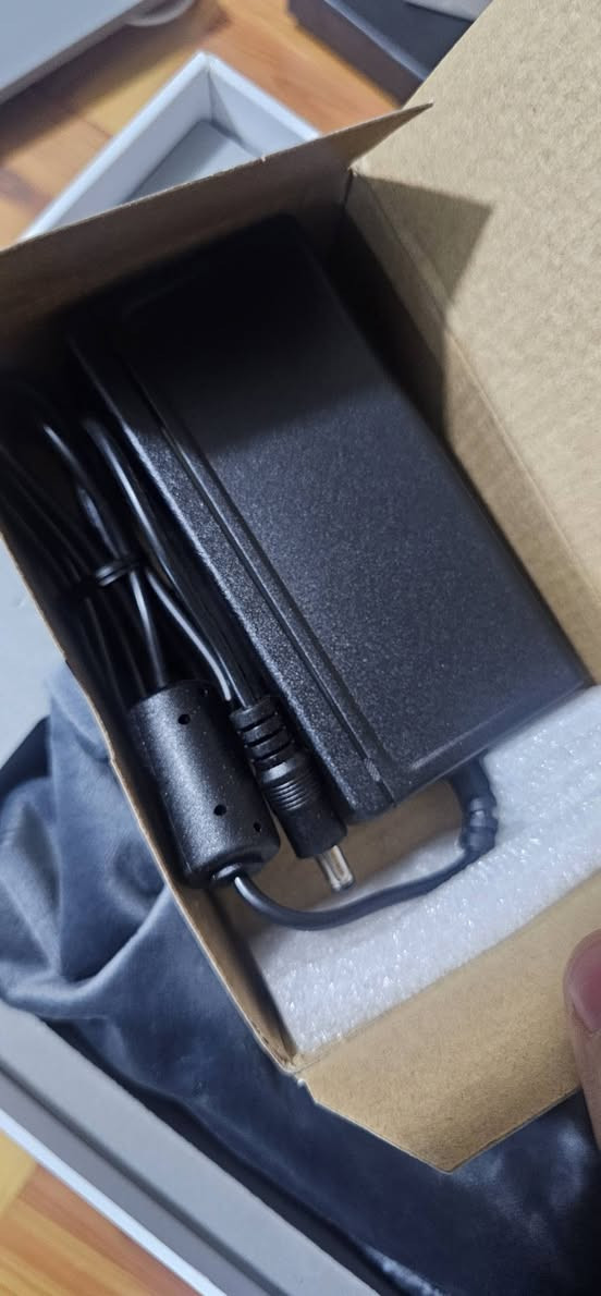 السلام عليكم  سونار مال اسنان جديد غير مستخدم للبيع
حبايب الي مهتم وعنده علم باسعاررهن يدخلي خاص ويدلل


**إذا كنت صاحب هذا الإعلان وتريد حذفه لأي سبب، رجاءا أرسل رسالة إلى الدعم الفني**