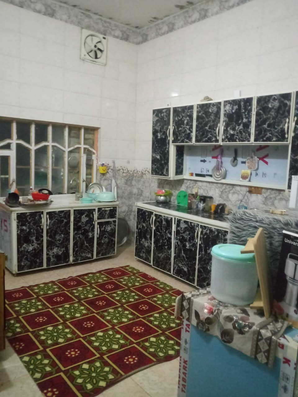 الدار للبيع
طابو صرف مساحه 125

***********
الهاشميه حي العسكري
