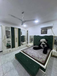 غرفة نوم • للبيع