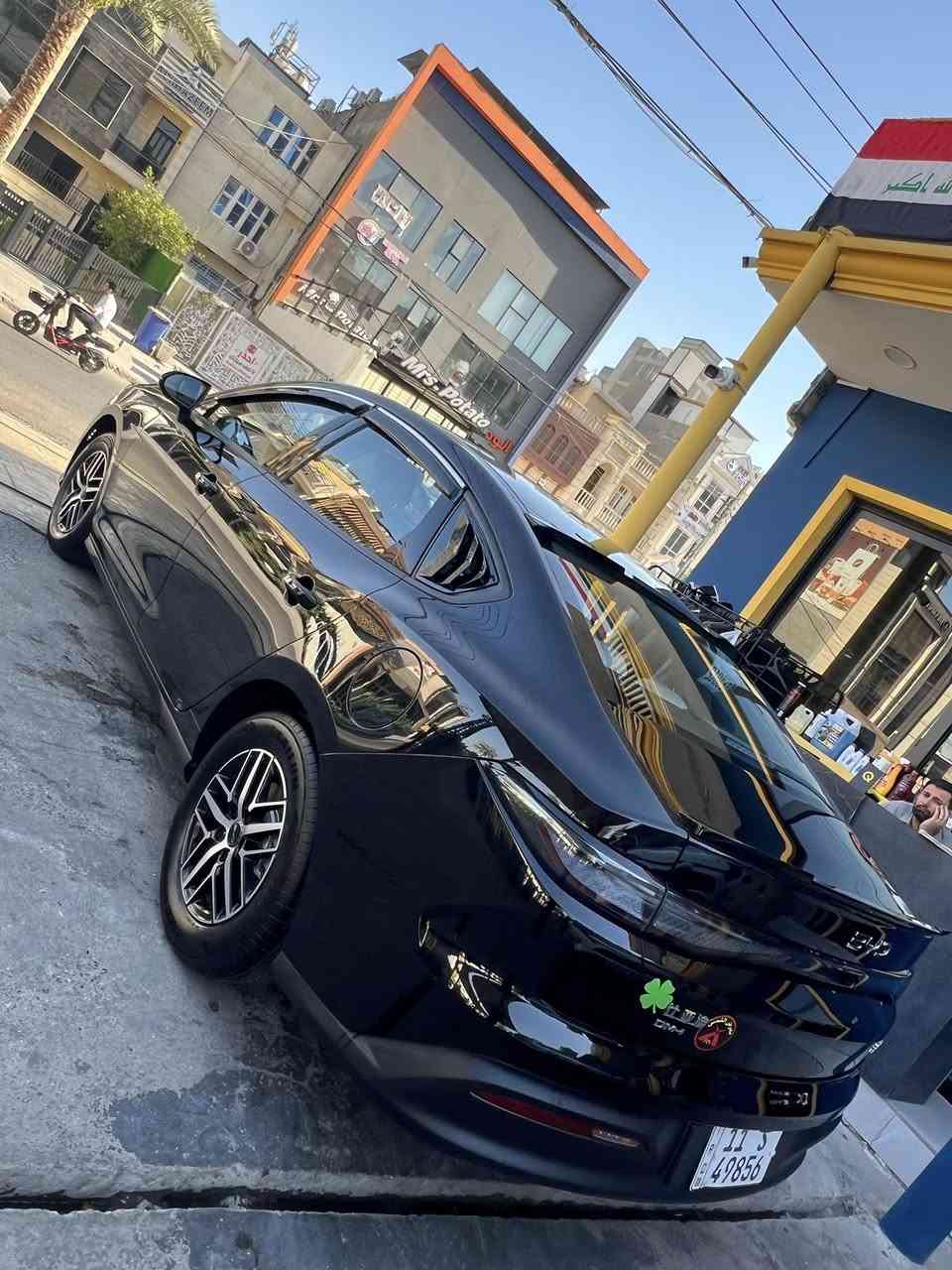 للبيع او مراوس ب دستروير Seal 5 2025  اسود
ماشية 13000 كيلو متر .
بيها ضربه خفيفه موجوده بالصور
رايدها ب 19 و 700 وبيها مجال بسيط .
للاتصال : ***********
