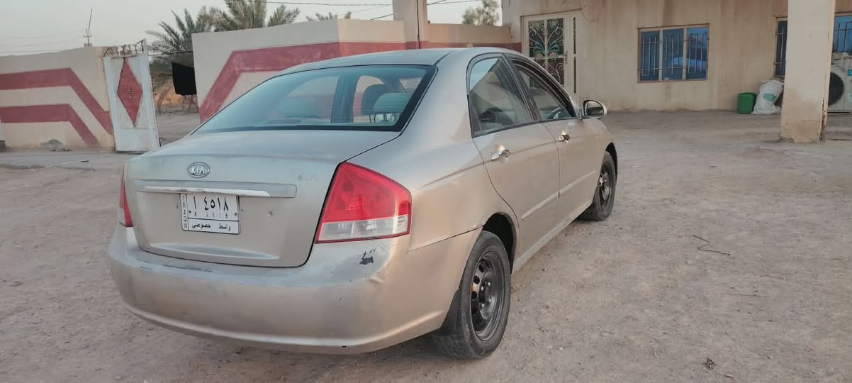 سبكترا 2007
سيارة نضيفة ومرتبة

تخم تاير جديد 
كير-محرك-صدر مكفولات 
سنوية بأسمي 
رقم واسط
سيارة خير من الله 
مكان السيارة واسط قضاء الصويره 
سعر 72 وبيها مجال 
للاستفسار 
***********
