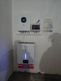 طاقة شمسية • لوح لونجي 620واط • بطاريات ليثيوم 8كيلو