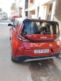 كيا صول موديل 2023 ترقيم جديد باسمي محرك 2000 ماشي 22  بدون ايرباك حاد...