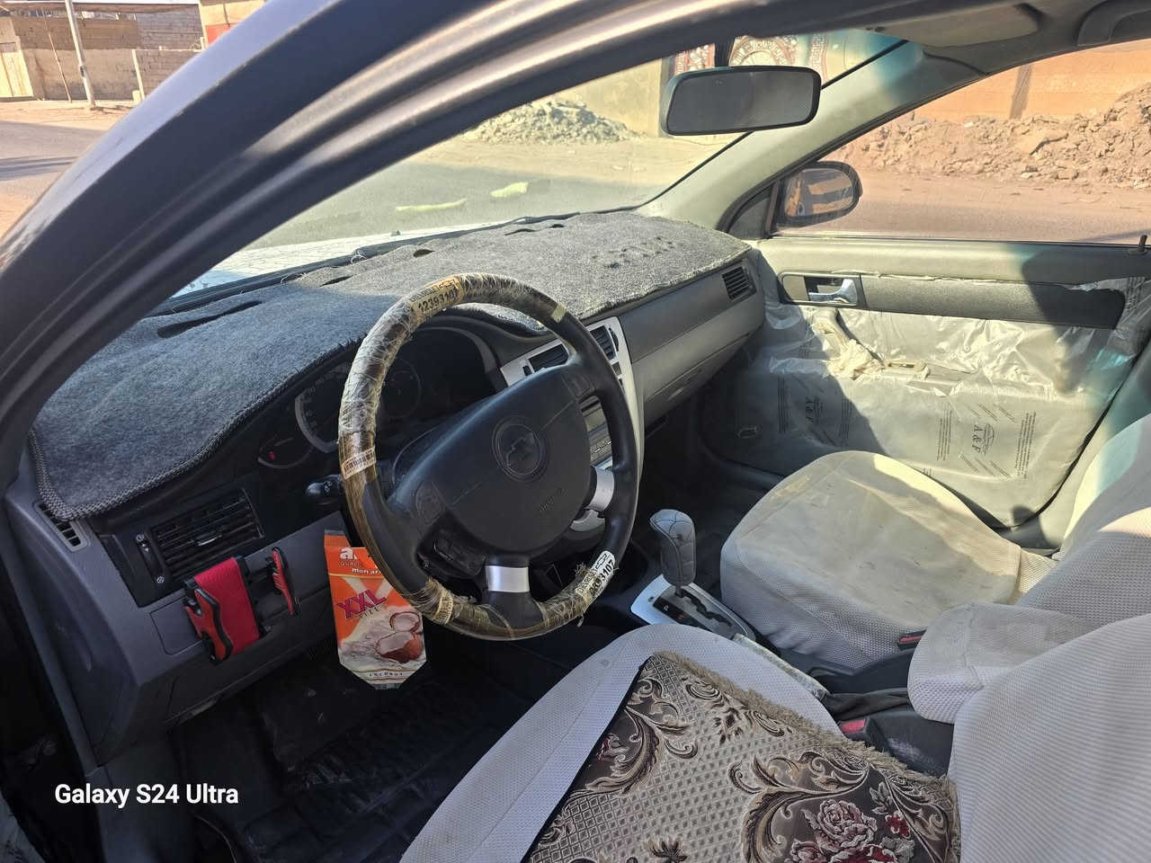 للبيع او مراوس حسب القناعه والاتفاق اوبترا. 2006 خليجي. كير اوتماتك. الكير والمحرك تجي تفحص. بنفسك لان انا اصعد واكثر الاوقات السياره واكفه. البدي شوف العين. السياره راعيهه بصره يريد تحويل السعر. 45  مكان سياره بصره
***********
