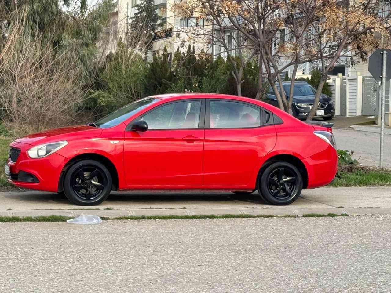 جاك 2015 رقم سلیمانی سەنەوی تا 28 تازەیە سەیارەکە بۆیاخی نیە دو پەڵە ساردی هەیە سپێری دانەبەزیوە سەیارەکە مالی دۆستە سەیارەکە زۆر جاهیزە گێرومەکینەی بەشەرت گێر تۆماتیک جام کارەبا  بەس ماشااللە ئەوێت زۆر پاک ماوەتەوە ناوچەی کوێر  سعری70 شوین سلیمانی رقم تلفون 📞 ***********📞***********📞 السليمانية, العراق
