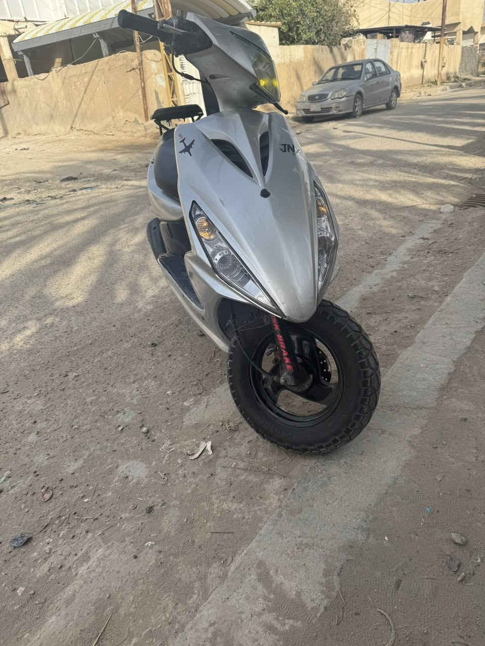 سلام عليكم دراجه ماكس للبيع دراجه نضيفه خير من الله السعر 600وبيهة مجال مكاني بغداد محموديه ***********
