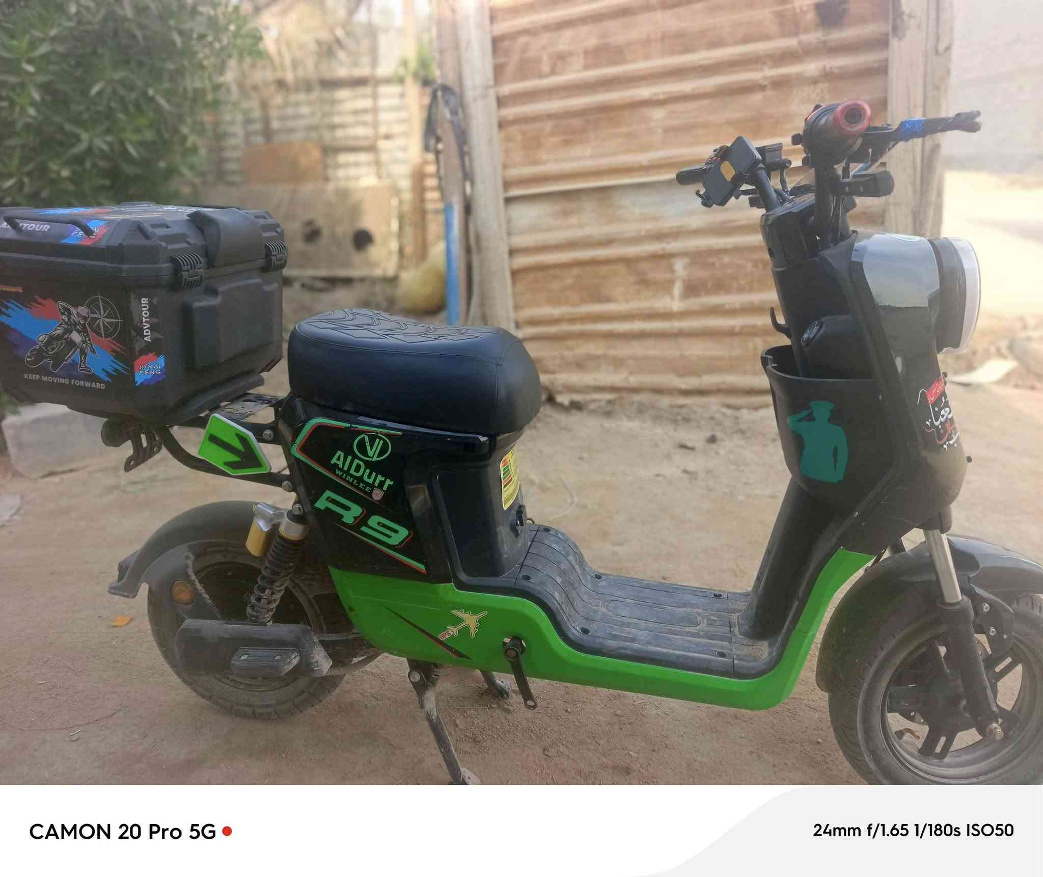 السلام عليكم دراجه شحن للبيع بدون بطاريات دراجه نضيفه 2025السعر 250وبيها مجال العنوان البصره شط العرب الجزيره للاستفسار ***********
