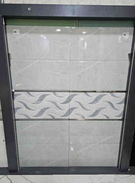 #السرحان_للديكور_والسيراميك 

وجبة جديدة من السيراميك الجداري 
شركة برديس Paradise
 شركة أطلس Atlas
شركة فرح Farah

🔹 القياس: 30×60
🔹 عجينة بيضة فول كواليتي 
🔹 قياسات مضبوطة 100%
🔹 نوع الاستخدام: جوكر (حمامات – جدران – مطابخ) 🛁🍽️
🔹 جودة عالية ولمسة فخامة لأي مكان 

موصل ناحية القيارة الشارع العام قرب السيطرة الشمالية 

*********** سفيان 
*********** سرحان 
*********** امجد ابو صالح
*********** اسامة
