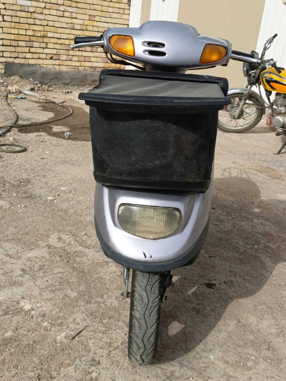 السلام عليكم دراجة منغولي للبيع  دبل سكليتر كهربائيات كله شغالة باتري جديد العنوان كربلاء طريق بغداد عامود 54
الدراجة گلجاتها تعبانة 
السعر 260  
هـ /***********واتساب
