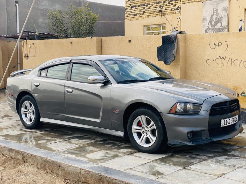 السلام عليكم جارجر 2011 مكفوله من الضربه فقط تقسيم البنيد والجاملغ بدون اي ضربه  فول مواصفات السعر١٤٥ وبيها  مجال رقم بغداد للاستفسار ***********
