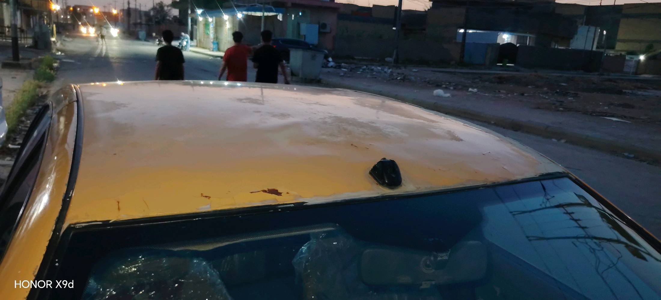 سمند٢٠١٠
جاهزه من كلشي كبل للشارع مصفره هيئه غرامات تبريد ثلج حداديه جديده مشط جديد فلنجات جدد كهربائيات كله شغاله بيه بنيد طاير وطخه بين البابين كشنات مدوشمات ارضيه جلد سماعات مضخم مكينه لا تبخير ولا تنقيص تأيرات جدد كلشي ما عايزه رقم مميز
مكان ام العصافير
