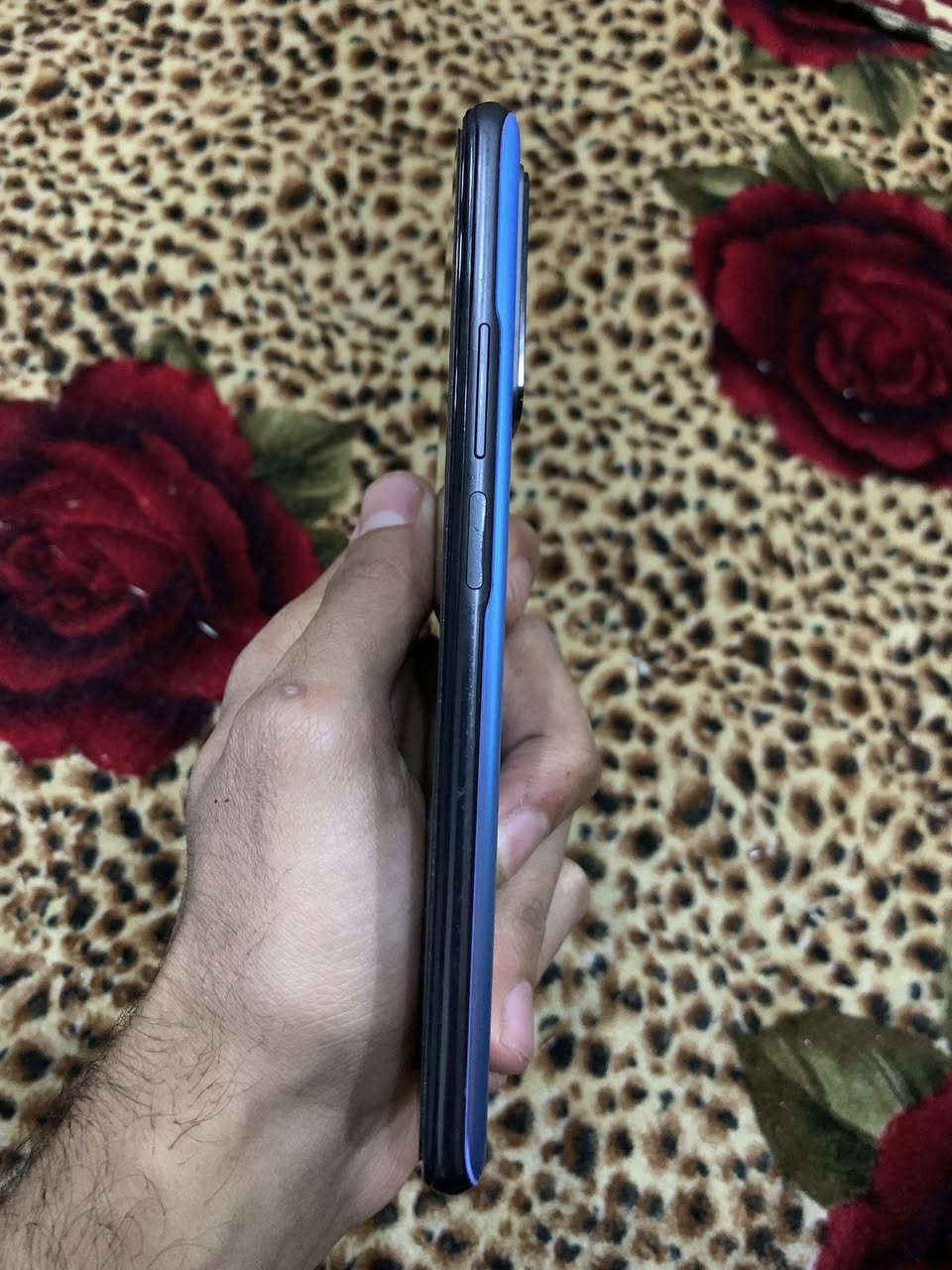 شاومي تي 11 ملك الالعاب
٩٠ فريم بوبجي وبقية الالعاب ١٢٠ 
جهاز جبار 
بطاريه 6000 ملي امبير شحن سريع ومايصرف ابد
بصمة جانبيه شغاله 
بصمة وجه شغاله
لجهاز كله نضيف وما مفتوح ابد
معالجه قوي ما مستخدم هواي لان جان متروك وهسه اريد ابيعه 
كلشي ما ويا 
مكاني اقواس بغداد عويريج جسر المشاة 
السعر ٣٠٠ وبيه مجال بسيط


**إذا كنت صاحب هذا الإعلان وتريد حذفه لأي سبب، رجاءا أرسل رسالة إلى الدعم الفني**