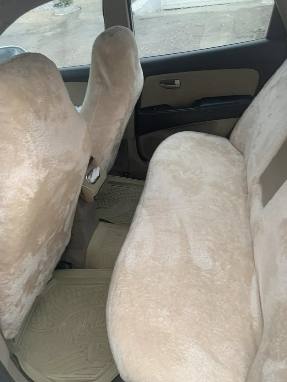 هۆندا ئاڤانتی مۆدێل٢٠٠٧
سەیارەکە کامل جایزە سەیارەی ماڵانە هین مەعرەز نیە
٢ کوشن کارەبا 
سوکان ڤۆڵیۆم
تەبرید ساردوگەرم بەشەرت 
بۆ چاڵو شوخت مەگەڕێ 
سەقف بە شەرت
کەڤەر گۆڕاو بە شەرت 
ناو دەرەوەی لۆک لۆکە
هەرکەس حەزی لێبوو چات بکات یان تەلەفون لەخزمەتیام
***********
