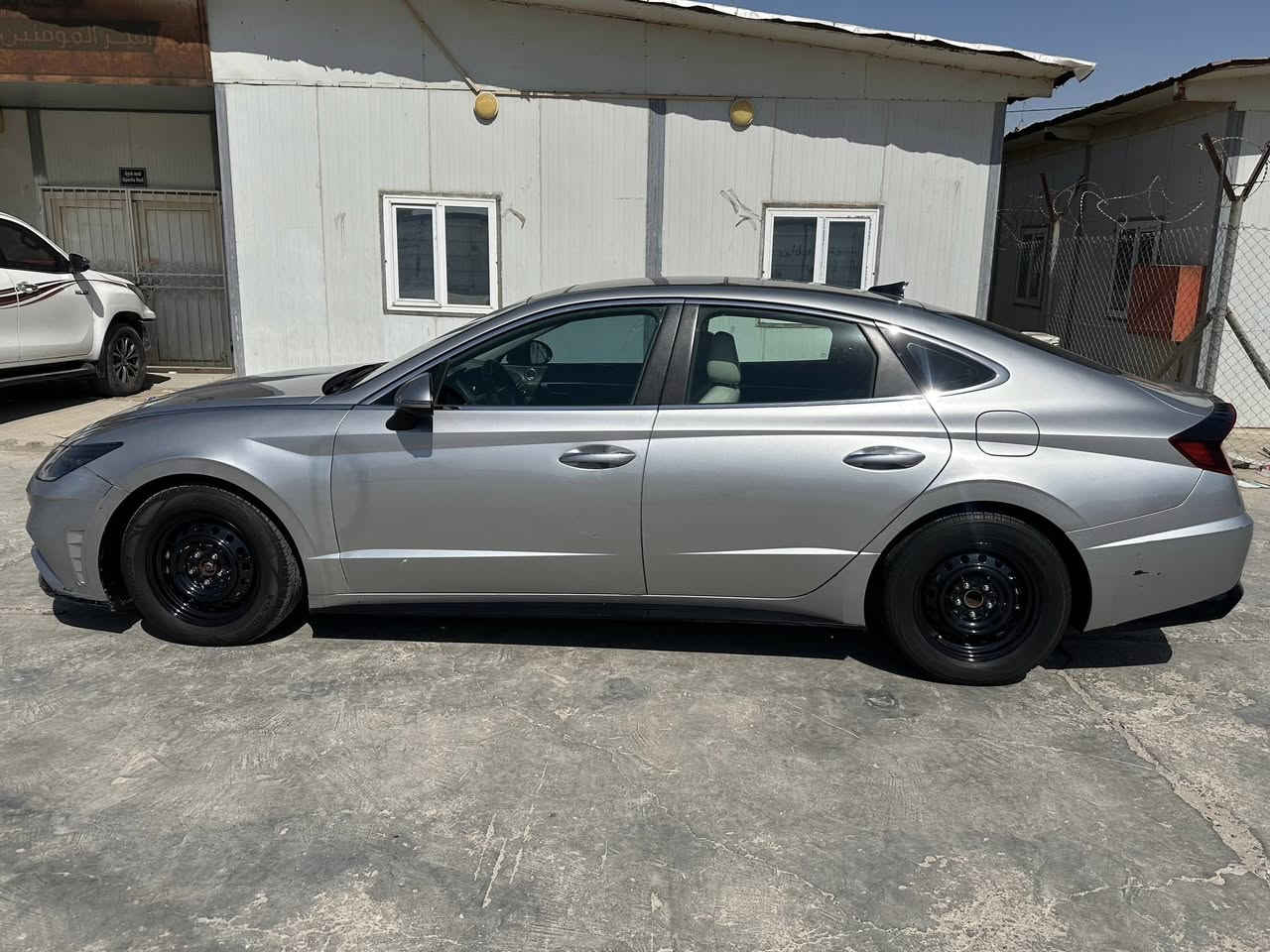 سوناتا 2020 لمتد اعلى مواصفات 
بصرة معوقين راعيها ولد شاب مستعد للوكالة بأي وقت
حادثها بالعراق واضح بالصور ما مصلحة
مكانها البصرة
سعرها 148 
***********
