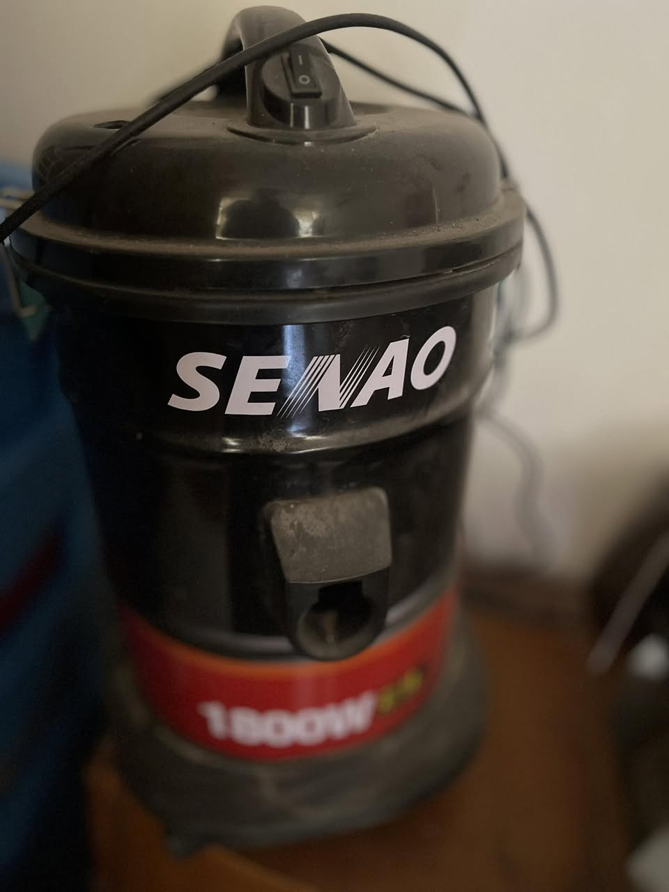 للبيع السعر 50المكينه
ومكنسه تلاثين


**إذا كنت صاحب هذا الإعلان وتريد حذفه لأي سبب، رجاءا أرسل رسالة إلى الدعم الفني**