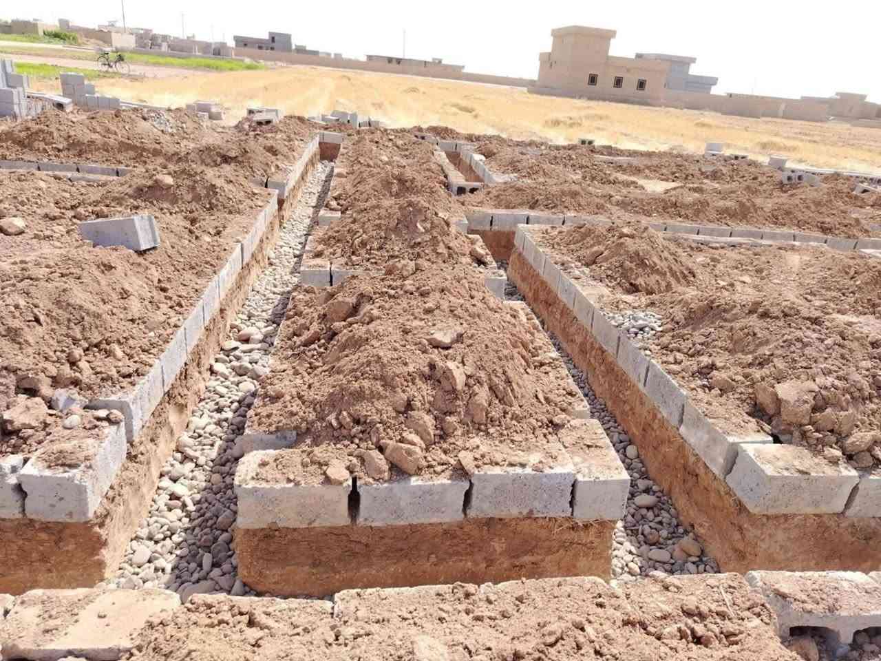 السلام عليكم يوجد كادر عمل تسليح اساس تصفيط الاساس حفر الاساس تصفير بيوت فرش حجر درز بيوت سحب صوندات مشروع شعندك شقل اتصل وتدلل *********** @إشارة
