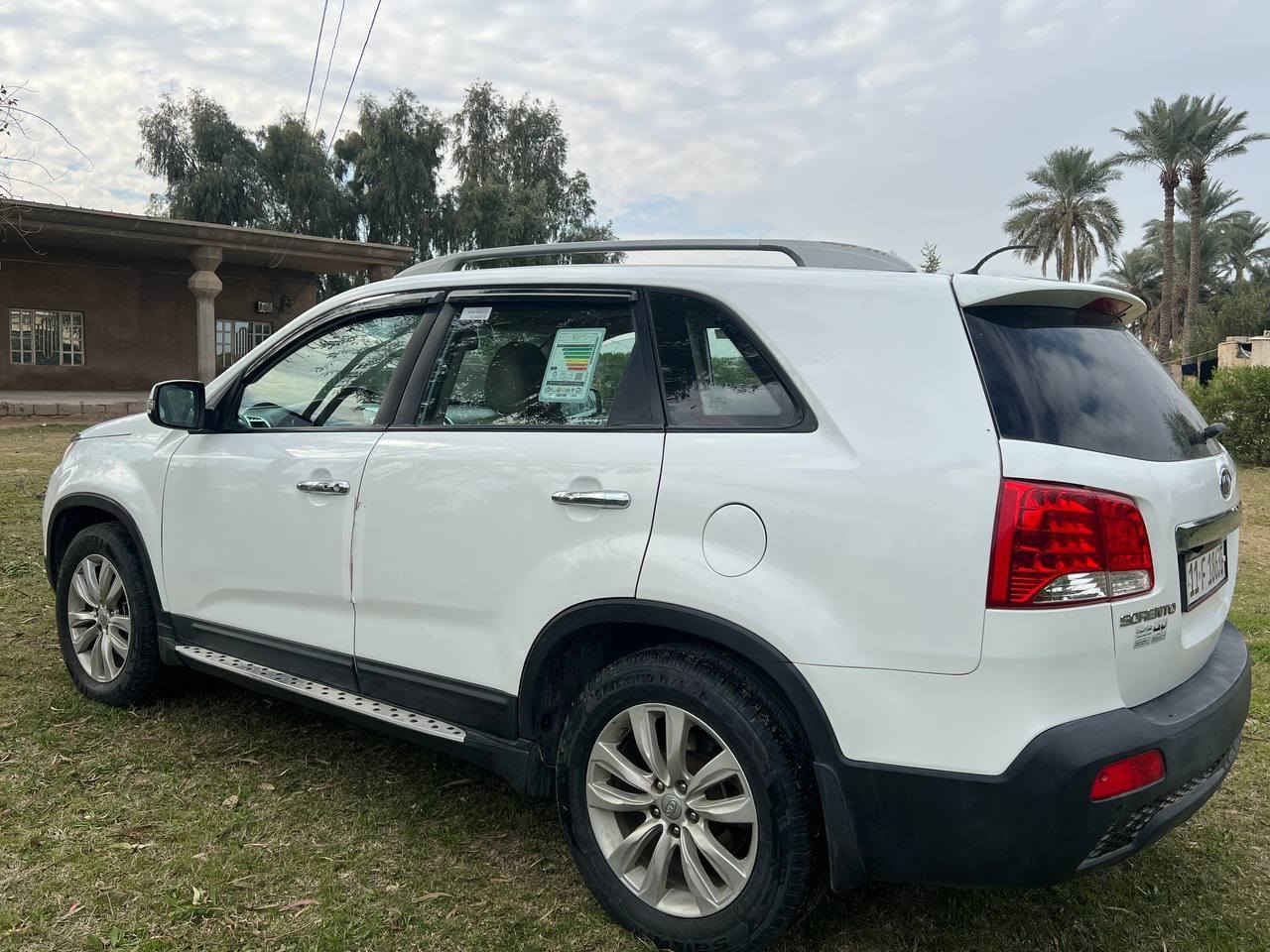 سورنتو موديل 2011 رقم إنكليزي بغداد مكفوله السعر ١٥٥ وبيه مجال بسيط ***********
***********
