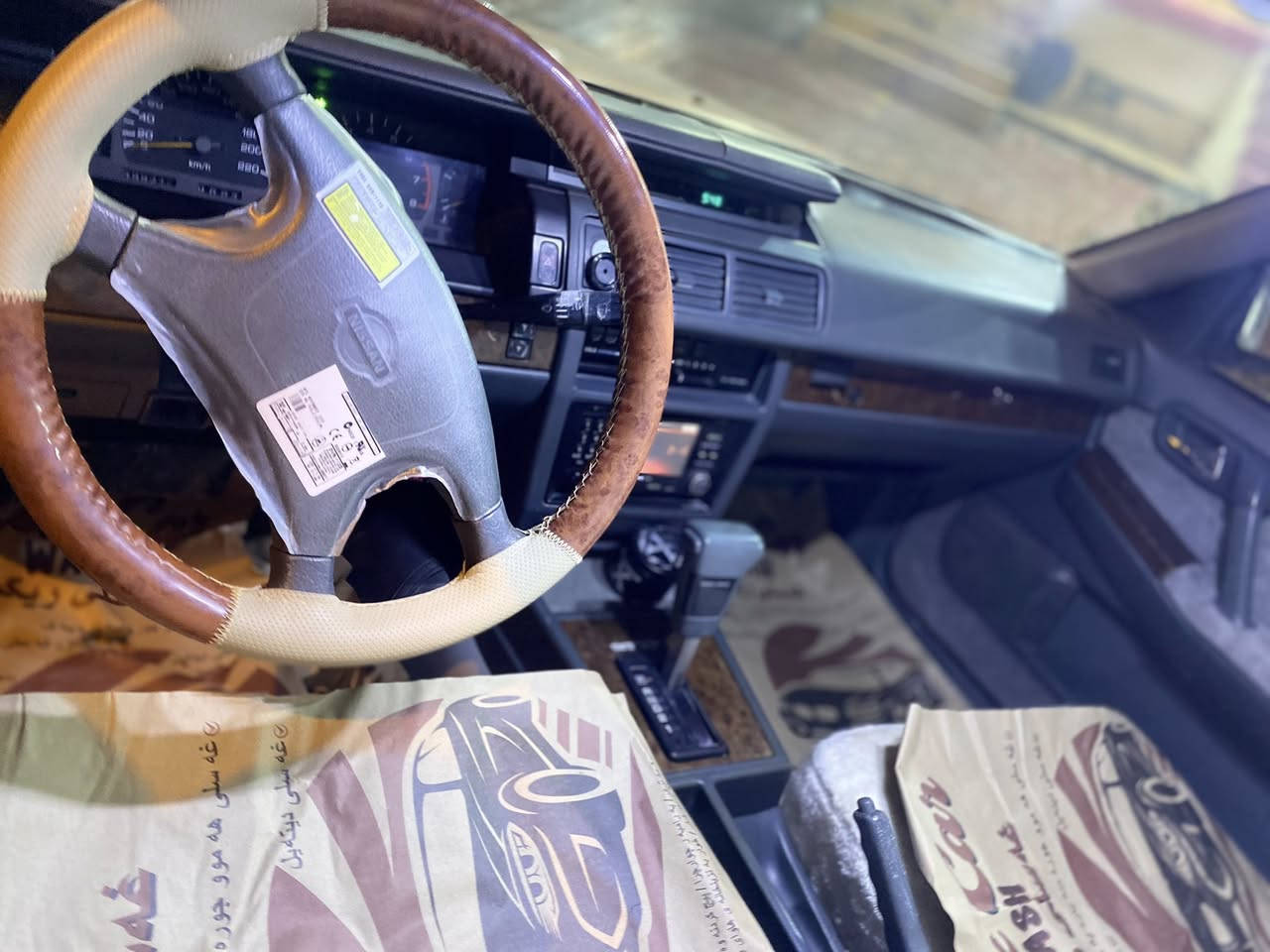 سدریک ٢٠٠٢ سفر!!!
رەقەم سلێمانی⛔️
سەنەوی تا ٢٠٢٧ تازەیە 

هەمو شتێکی بەشەرت 

کارەبای و مەکینەو گێری بە شەرت 

چوار جام کارەبا

سەلاجە

دیجەی

تەبریدی ئیش ئەکات 

ماڵەکە دیارە زۆر وەسفی ناکەم

ئەشی گۆرمەوە بە شتێک بە دلم بێت

بۆ نرخیش 
ژمارەی تەلەفون
***********
