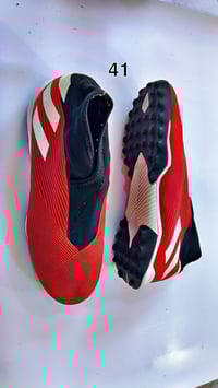 قياس٤١ • أصلي • ملابس