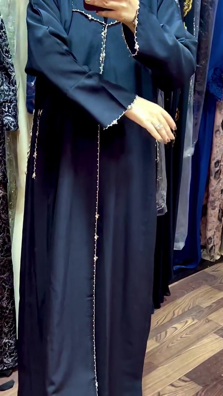 📣📣العباية دى  
على كل 100 لايك 👍 وكومنت هكسب حد 100 جنيه 
اما نشوف هنخسر فلوس 💵 اد ايه 😅

📣سواء محجبة او منتقبه 🖤…
شغل …‼️او جامعات …..‼️او مامى …..‼️
🖤وعايزه عباية شيك ومريحة وسريعة ونفس الوقت قيمة ⚜️

📣العباية دى ليكى 😊

العباية فعلا بجد جميلة 🖤 🥰

▪️خامة كتان اوبن 
▪️استرس وتفاصيل رقيقة 
▪️معاها الطرحة 

▪️صناعة اماراتى 

العنوان /
  ▪️مول كارفود الدور الثانى - مدينة النوبارية البحيرة 
◾️متاح شحن وتوصيل لاى مكان


**إذا كنت صاحب هذا الإعلان وتريد حذفه لأي سبب، رجاءا أرسل رسالة إلى الدعم الفني**