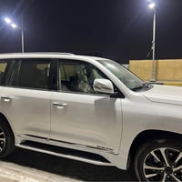 لكزس • ٢٠١٧ • رقم بغداد