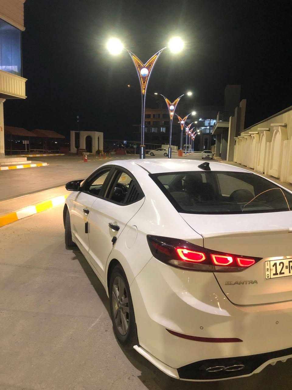 هونداي الانترا 2017
فول مواصفات عدا البصمه 
خليجي كلين بدون ضرر
بدون تبدل شرط 
رقم نينوئ 
شرط التحويل 
كابون بانزين 
مري شفط اشاير مري 
فتحه سقف
ثلاث انضمه قياده 
حساسات شاشه ايباد 
5 ويل 
مكينه شرط ما مفتوحه 
السعر 154 وبيها مجال 

***********
