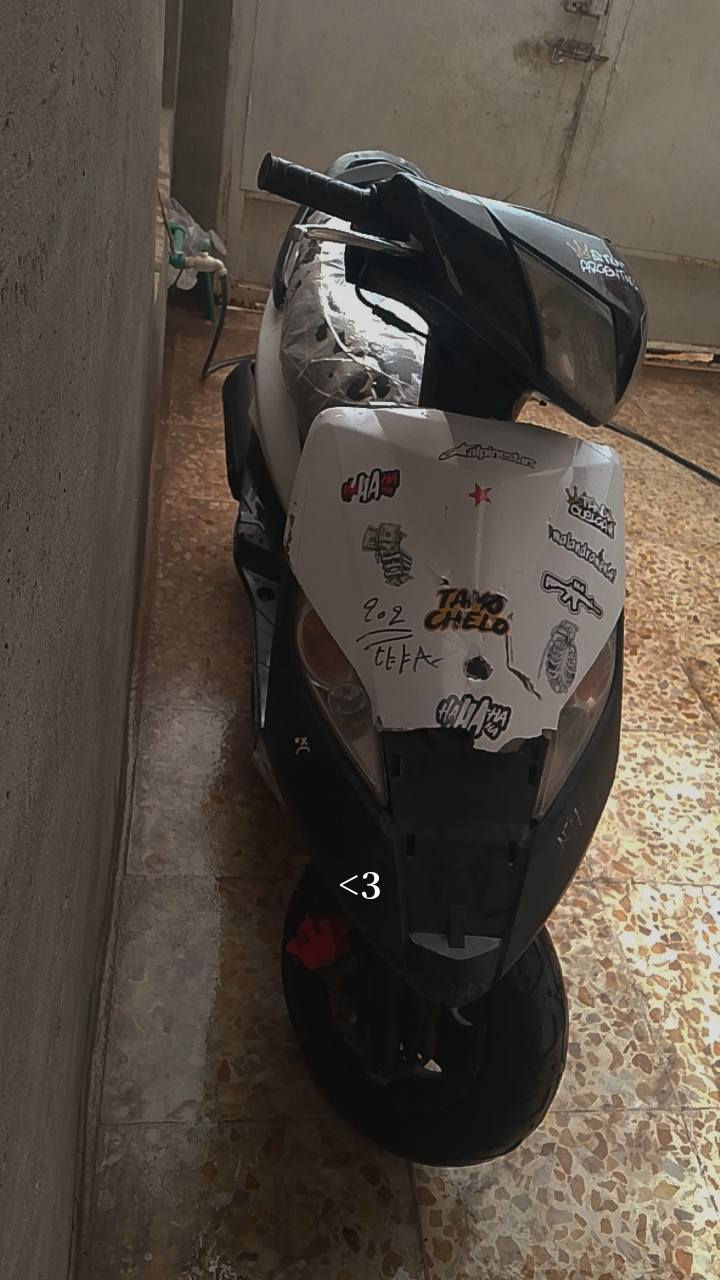 لسلام عليكم دراجة ماكس ثعلب
دراجة خير م̷ـــِْن الله دراجة احلة م̷ـــِْن الصورة دراجة بيهة 
كلج رياضي اممامي بيهة لايت زنون بيهة سكن لون اخضر
سعر الدراجة 300  قليل مكان سبع ابور متواجد خاص.   
الرقم ***********. بي وتساب
