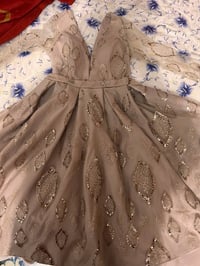 بدله مشغوله • تلبس وزن 60 • ملبوسه مره