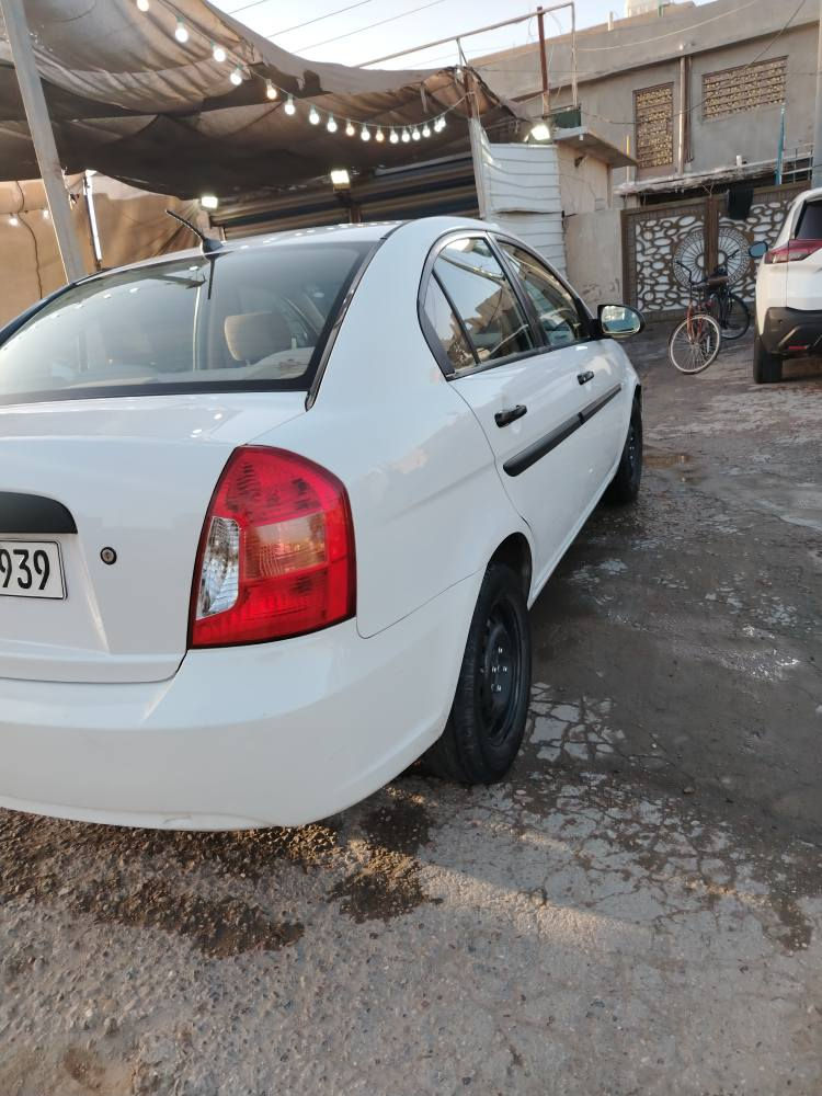 اكسنت فيرنا خليجي 2009 رقم اربيل

شاشة اندرويد.
 كامرة خلفيه.
 تايرات جدد
.صدر جديد .
سيارة بدون حادث او تبديل بيها بارد بسيط
مكاني بغداد . ***********
السعر 98 وبيها مجال بسيط بغداد, العراق
