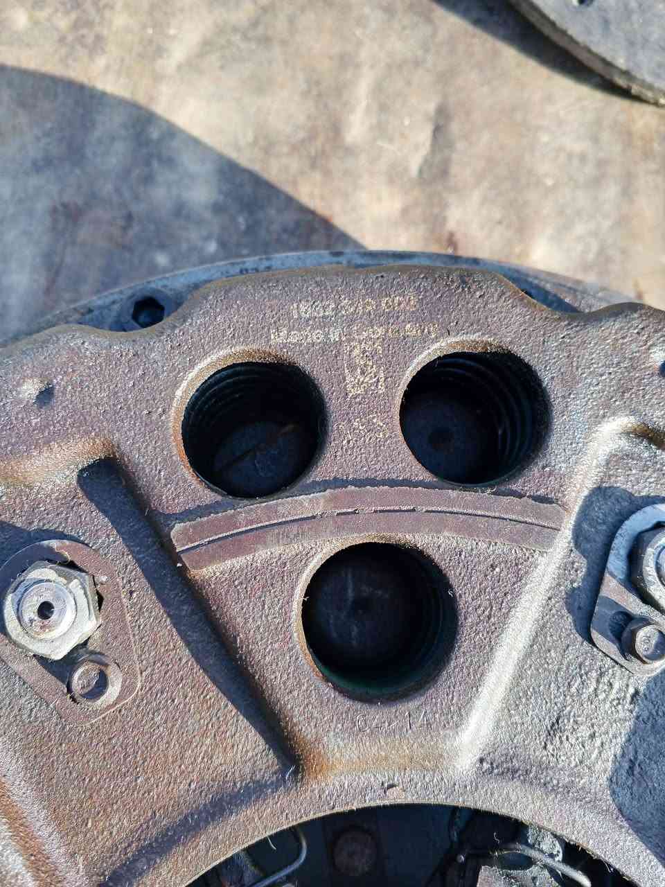 بسم الله الرحمن الرحيم
دبل كلج الماني 
عينه وصينيه  جدد 
مامشتغل باالعراق 
للاستفسار ***********
