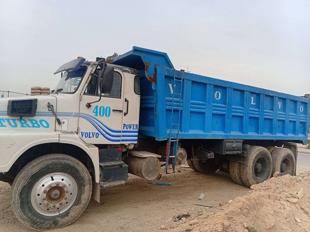 فالفو للبيع موديل1989  لاتصال ***********
