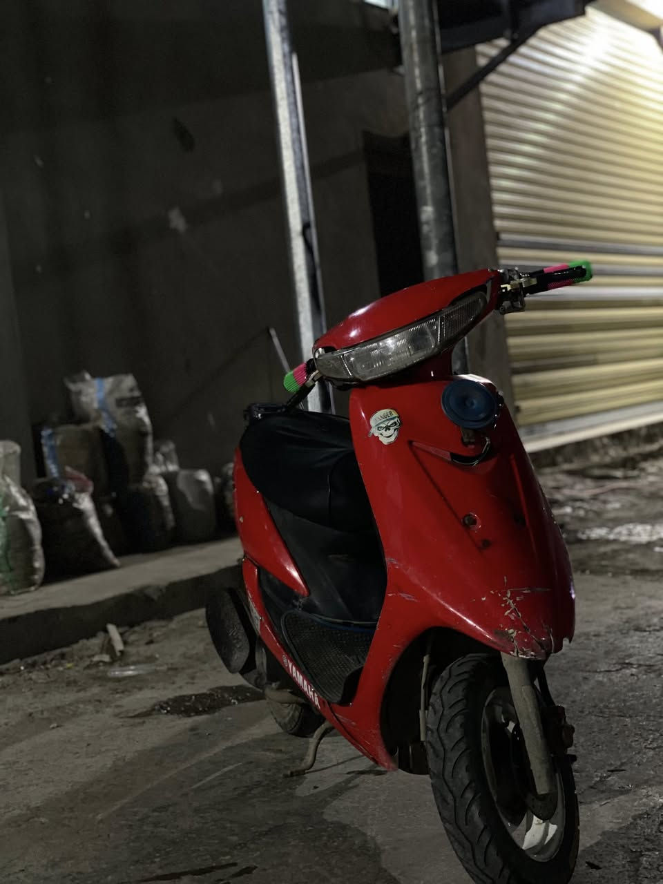 سلام عليكمً ماطور للبيع نضيف هندر واحد يشتغل ينرادلو ترتيب شويه السعر (٢٥٠) للبيع او مراوس


**إذا كنت صاحب هذا الإعلان وتريد حذفه لأي سبب، رجاءا أرسل رسالة إلى الدعم الفني**