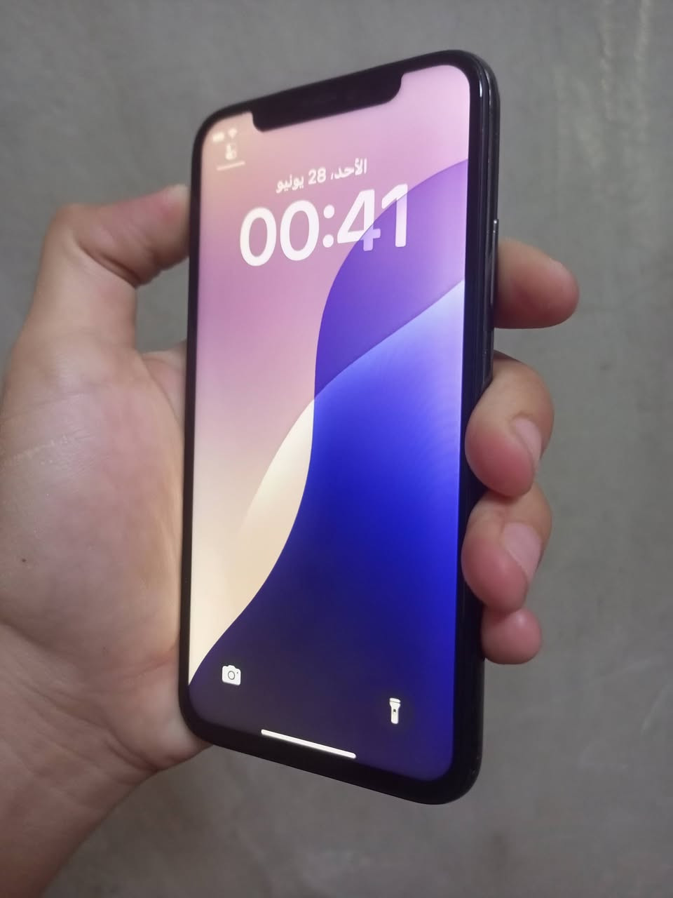Iphone xs
كل عيب مابي 

السعر 95 الف بي مجال بسيط للشراي 

***********

