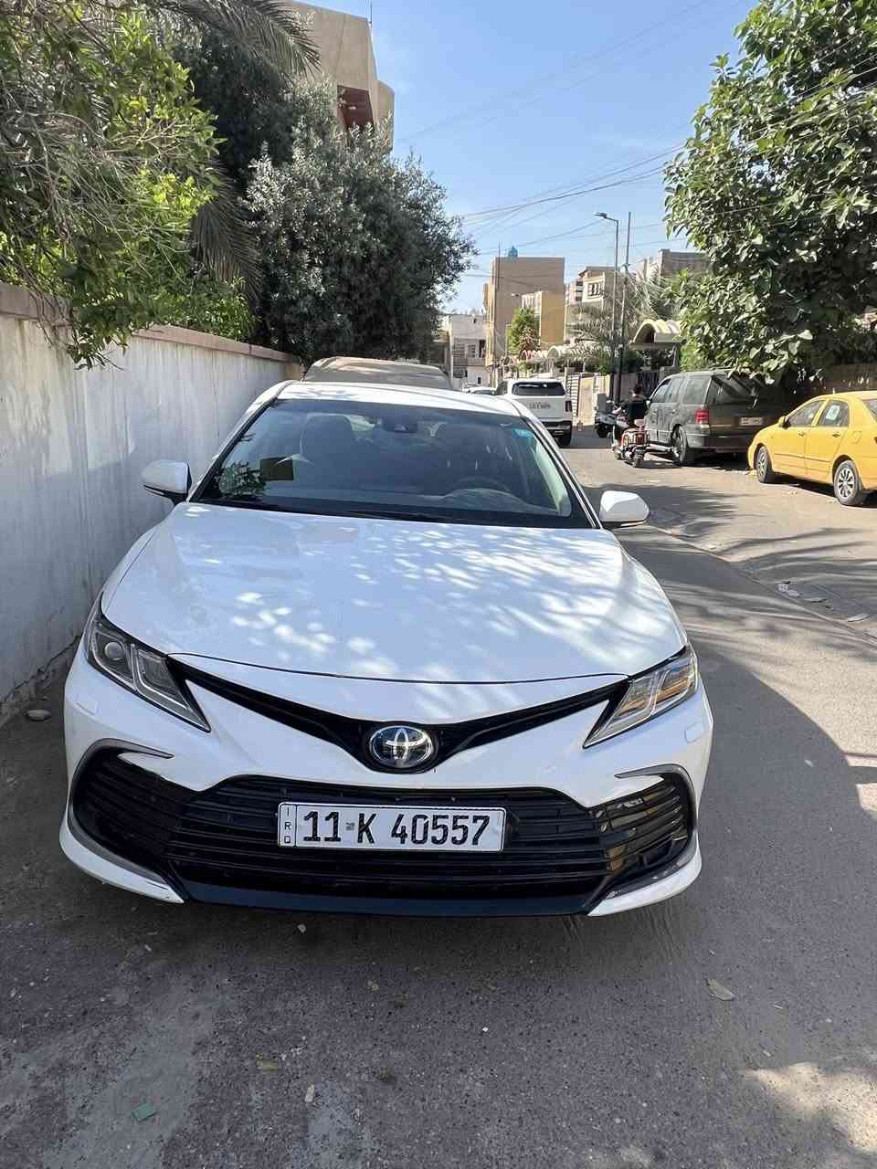 السلام عليكم كامري موديل 2024 سياره جديده بدون نقص فول عده الفتحه ورارد اوربي بيهه طخه خفيفه بلبنيد ورشينا كلير بعدها السياره عله وضع الشركه رقم بغداد باسمي هزه وسنويه جديد السعر 180 مكان السياره اعضميه الاستفسار ***********
