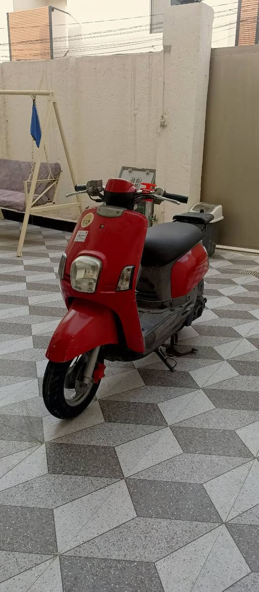 السلام عليكم 
بوليس كابريتر للبيع كفالة عامة كلها شغالة ختم واحد وصل معرض موجود مكينة 49 مامفتوحة ماناقصة شي كهربائيات شغالة كلها السعر مليون وبيها مجال قليل مكاني كربلاء موجود خاص


**إذا كنت صاحب هذا الإعلان وتريد حذفه لأي سبب، رجاءا أرسل رسالة إلى الدعم الفني**