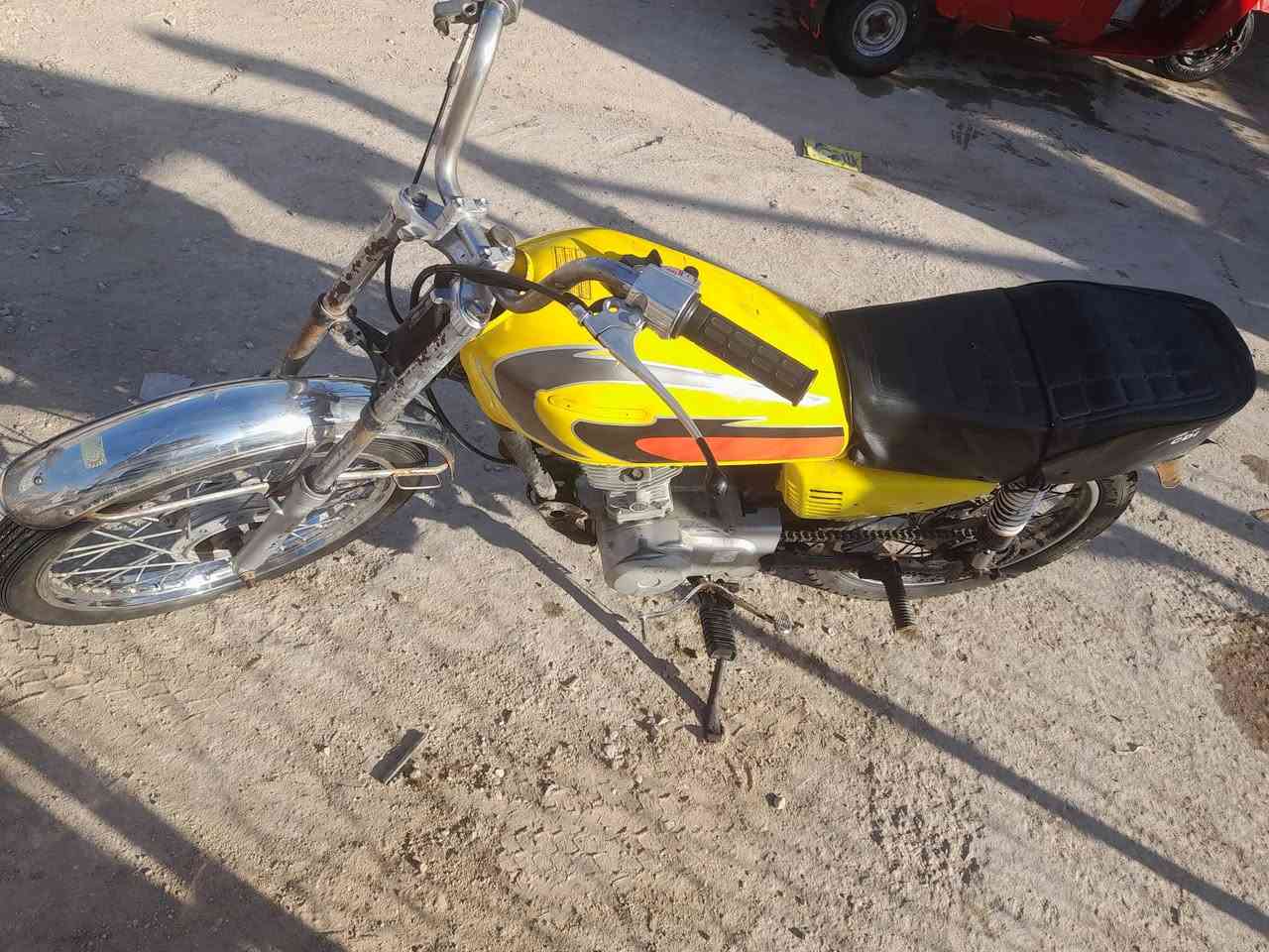 اربعة كير ارشة يراني مكينة ناعمة شلعة معدل وبيهة بليتة سعر 175 وبيهة مجال قليل مكاني كربلة كنطرت سلام
***********
***********
