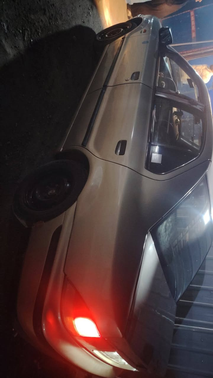 السلام عليكم سمند 2009 استيراد خاص لون ذهبي بلاديه السياره بيها بارد شبر بل جاملغ الخلفي بنيد والجاملغات المامي مضروب كلير بدون ضربه ولا صبغ كلير لان بيها جراد خفيف مكينه كير تبريد خير من الله صرف بانزين ماكو سياره مملعوب بكهربائياتها زوج تاير امامي جديد سياره جديد شواصي الغود لايت مسجل سستم سماعات منصايه مازدات جدد سياره متعوب عليها مكاني ابوغريب الزيتون سعر 45وبيها مجال قليل وات ساب فقط ***********
