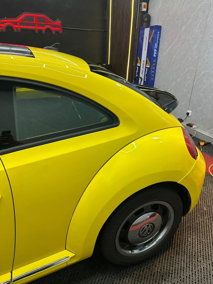 السلام عليكم 🌹
للبيع Volkswagen Beetle 2013

🔹 محرك 5 سلندر

🔹 فول مواصفات

✅ فتحة سقف

✅ بصمة

✅ تحكمات بالدركسون

✅ شفتات تبديل سرعات

✅ تدفئة للمقاعد

السيارة نظيفة جدًا، وارد أمريكي، وحادثها جاملغ فقط، ومصبوغة حزام تجميلي.

💰 السعر: 75

📩 للاستفسار 

***********
