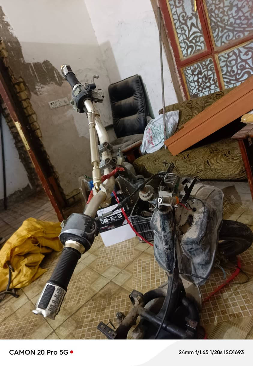 السلام عليكم من رخصت الأدمن للبيع شاصي ماكس عدلة كامل مثل ما موضح بل صور لسعر 150 بي ماشة و ستيرن رياضي و دبلات رياضي شغالات و ويل رياضي و تاير و ستان صفح رياضي و سوبر و طبلة مال محرك و صندوگ و بگ لايت و تانكي عنواني بغداد الشورجة رقمي ***********
