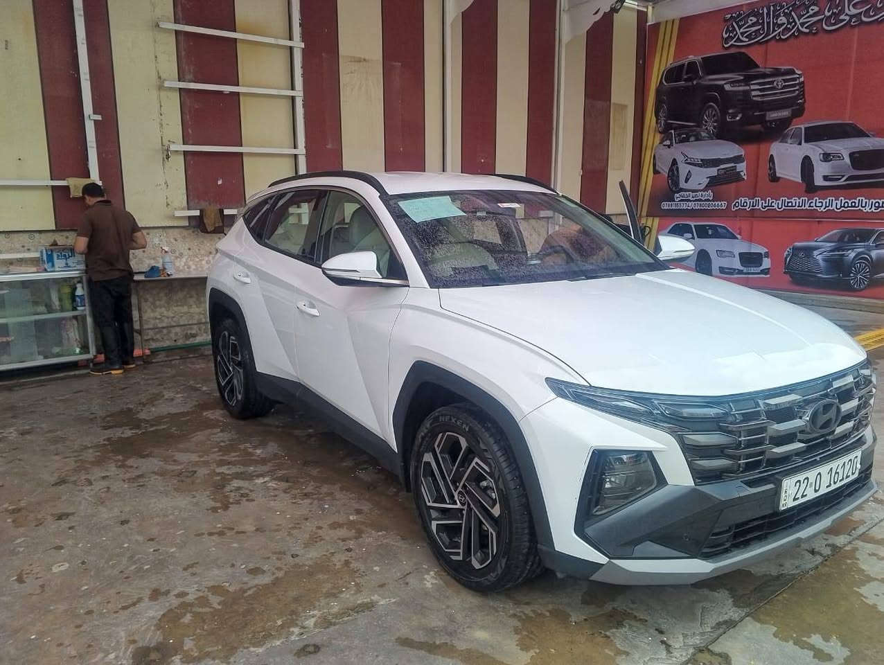 توكسان ٢٠٢٥ خليجي كامل مواصفات فقط موبانوراما ماشية ١٢ ألف قابله للزيادة مكفولة من كلشي.
سعرها ٢٤٥ وبيه مجال الجناحي يتصل وبي خير ويدلل. ***********
السيارة بالديوانية
