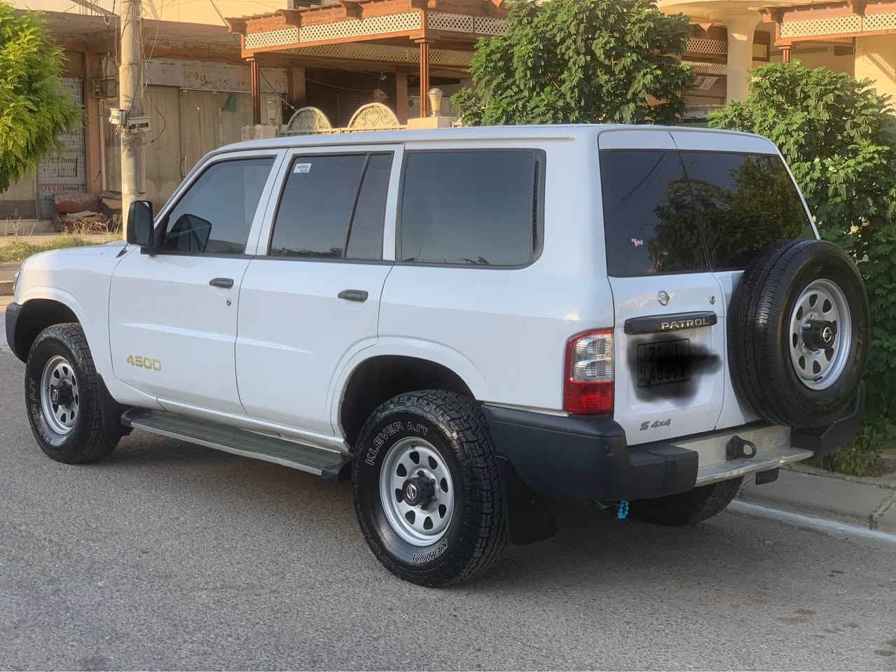 نيسان باترول 2002 سياره جديده گير محرك اكسل شرط سياره رقم اصولى سنوى هزه براد جديد 2031 نص جاملغ صبغ بدون دواخل طاقم طاير جديد سياره بدون مصرف    واتساب *********** أربيل, العراق
