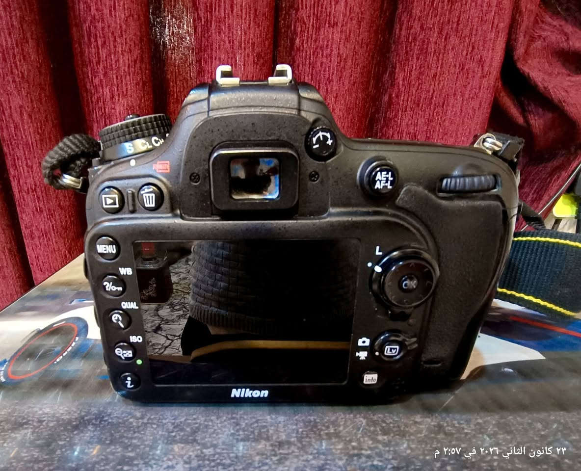 لبيع فقط نيكون 7200 مع زوم 105.18 +شحانه فقط مكفوله سعره 675 الف
عنوان بصره

***********
