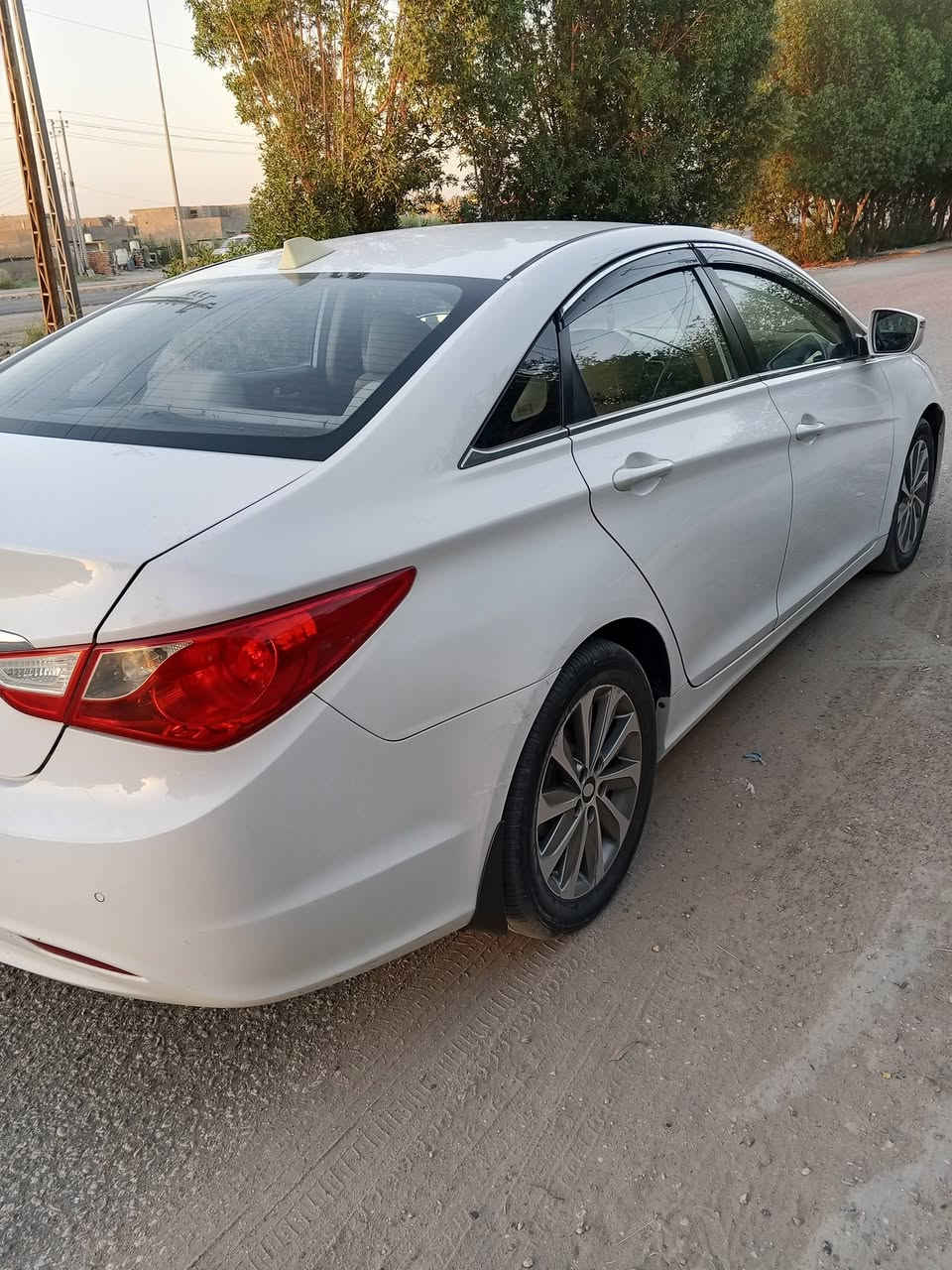 السلام عليكم سوناتا موديل 2013 خليجيه مكينه 2400 دوش كير حداديه تخم تاير تبريد شغال تبريد قطعتين السنويه لل 2030 تريد وكاله تريد تحويل السيارة بيه قطعتين صبغ بالعافيه عل ياخذه تحكم استيرن اشاير بلمري خمسه ويل كب حساس رقم الهاتف *********** إني مكلف بلنشر
